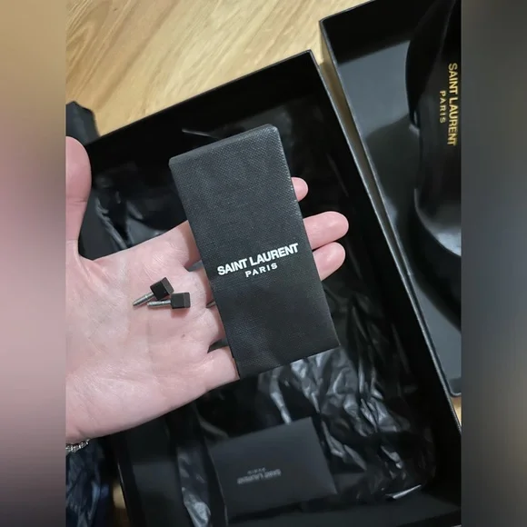 Yves Saint Laurent YSL black suede D'orsay heels size 36 - Picture 11 of 12